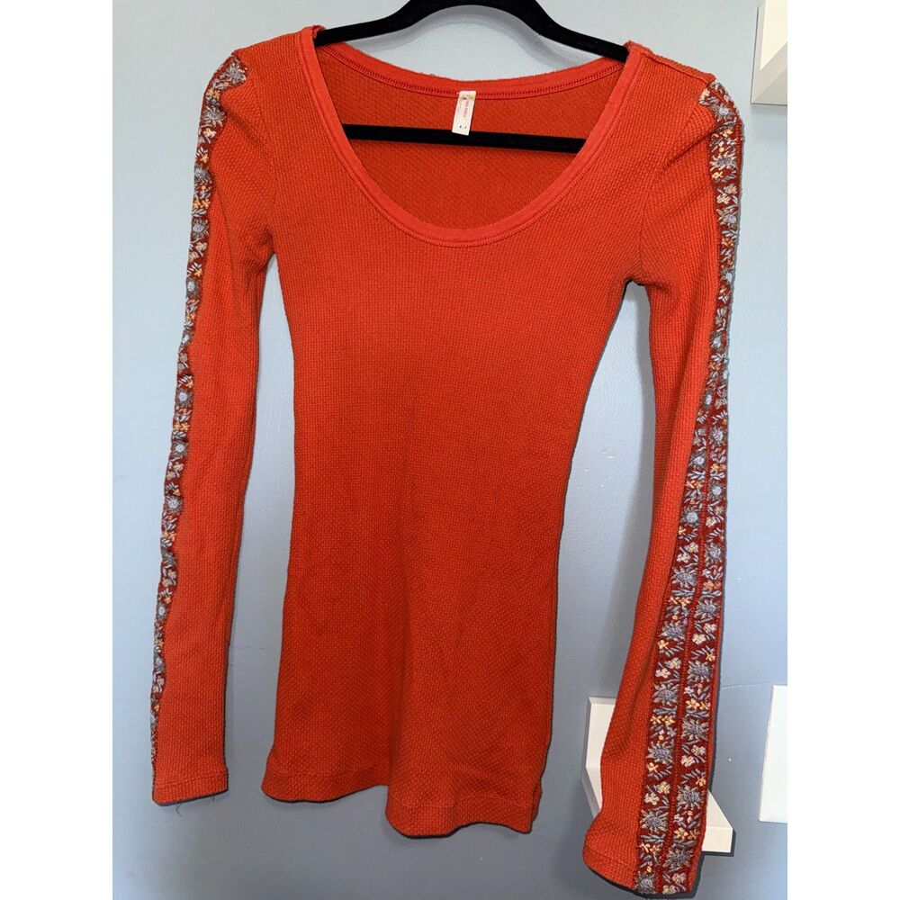 Free People Rust Colored Floral Embroidered Knit Long Sleeve Shirt | Size Small